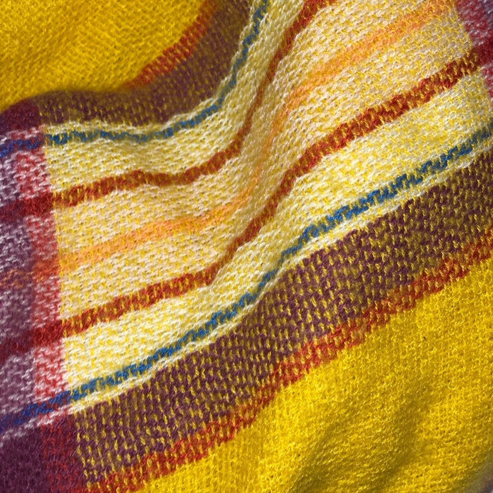 Ladies scarf - Picture 5 of 5